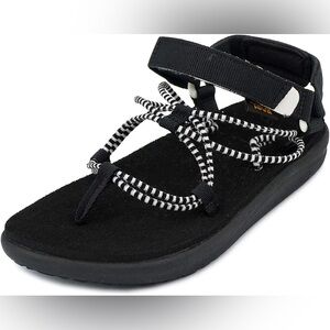 Teva Kids Voya Infinity Sandals / Size 4